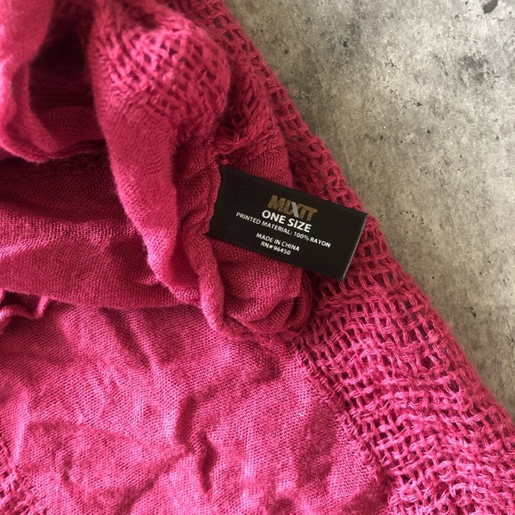 Infinity scarf - Picture 2 of 3